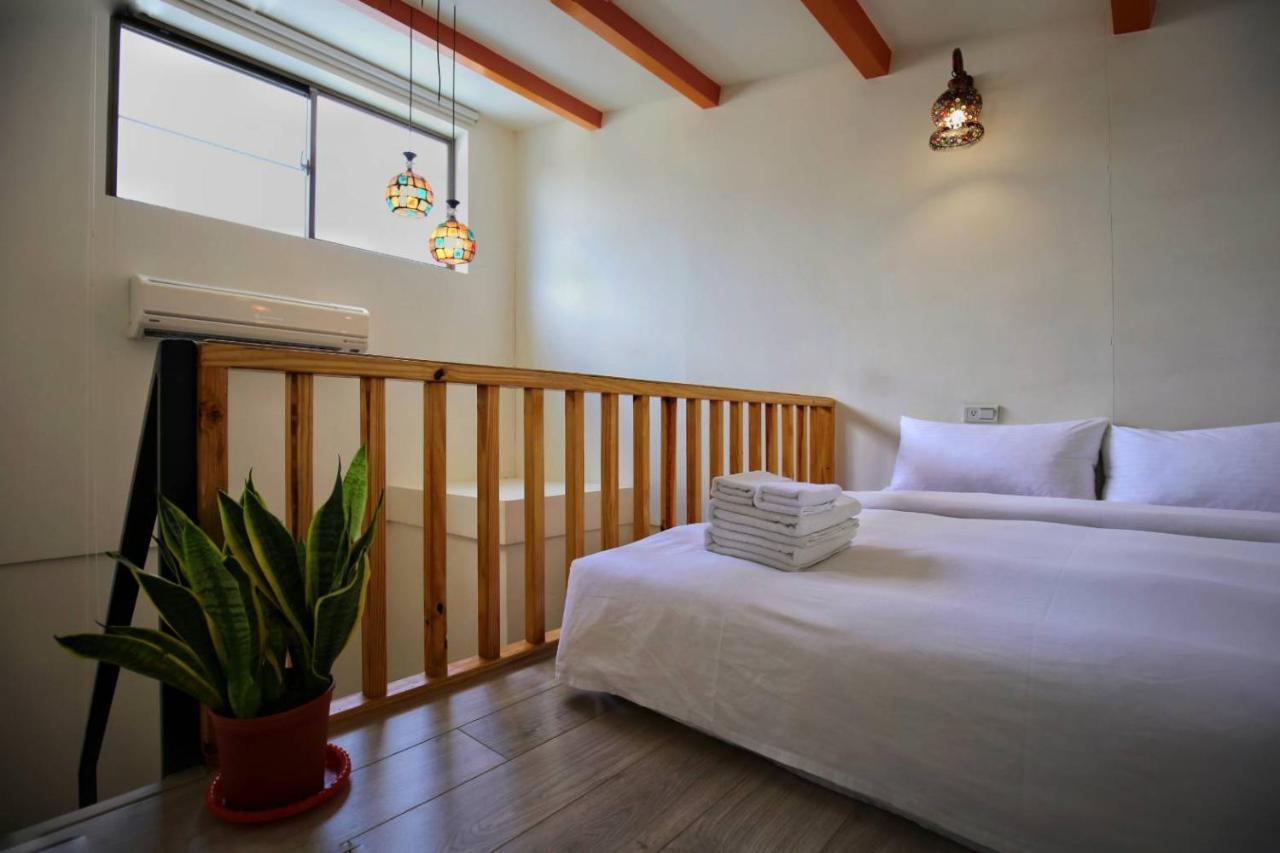 Windhouse B&B ไถหนาน ภายนอก รูปภาพ