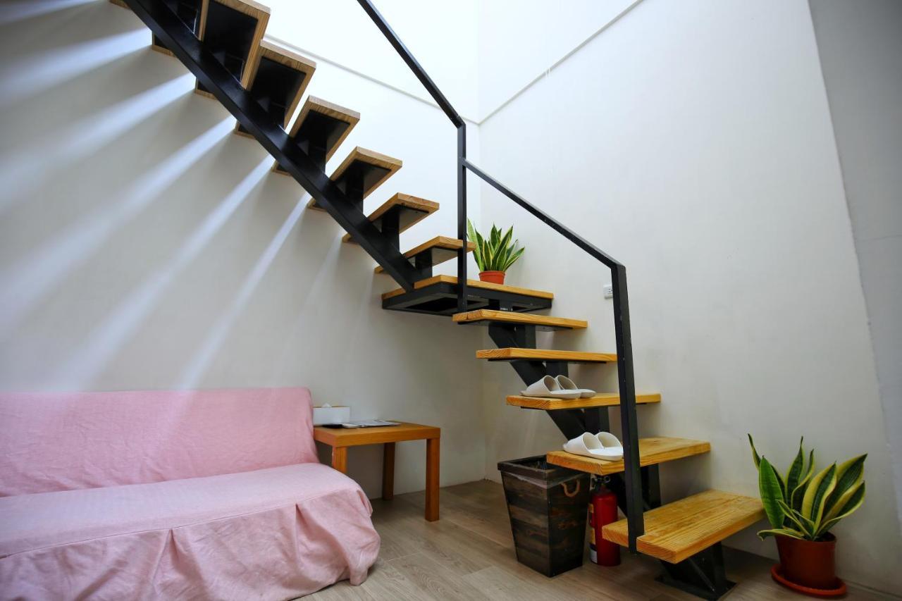 Windhouse B&B ไถหนาน ภายนอก รูปภาพ
