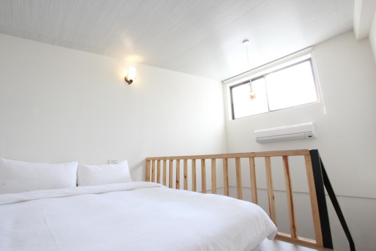 Windhouse B&B ไถหนาน ภายนอก รูปภาพ